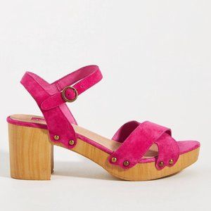 Anthropologie NWOT Silent D Suede Platform Byron